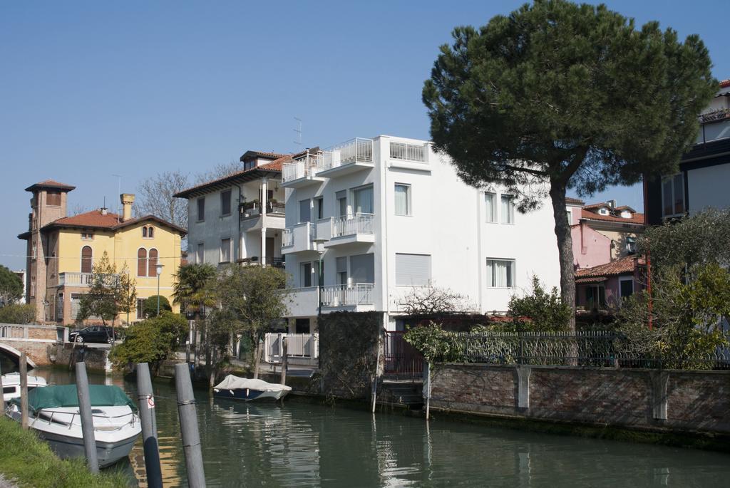 Villa Venice Movie Lido di Venezia Exterior photo